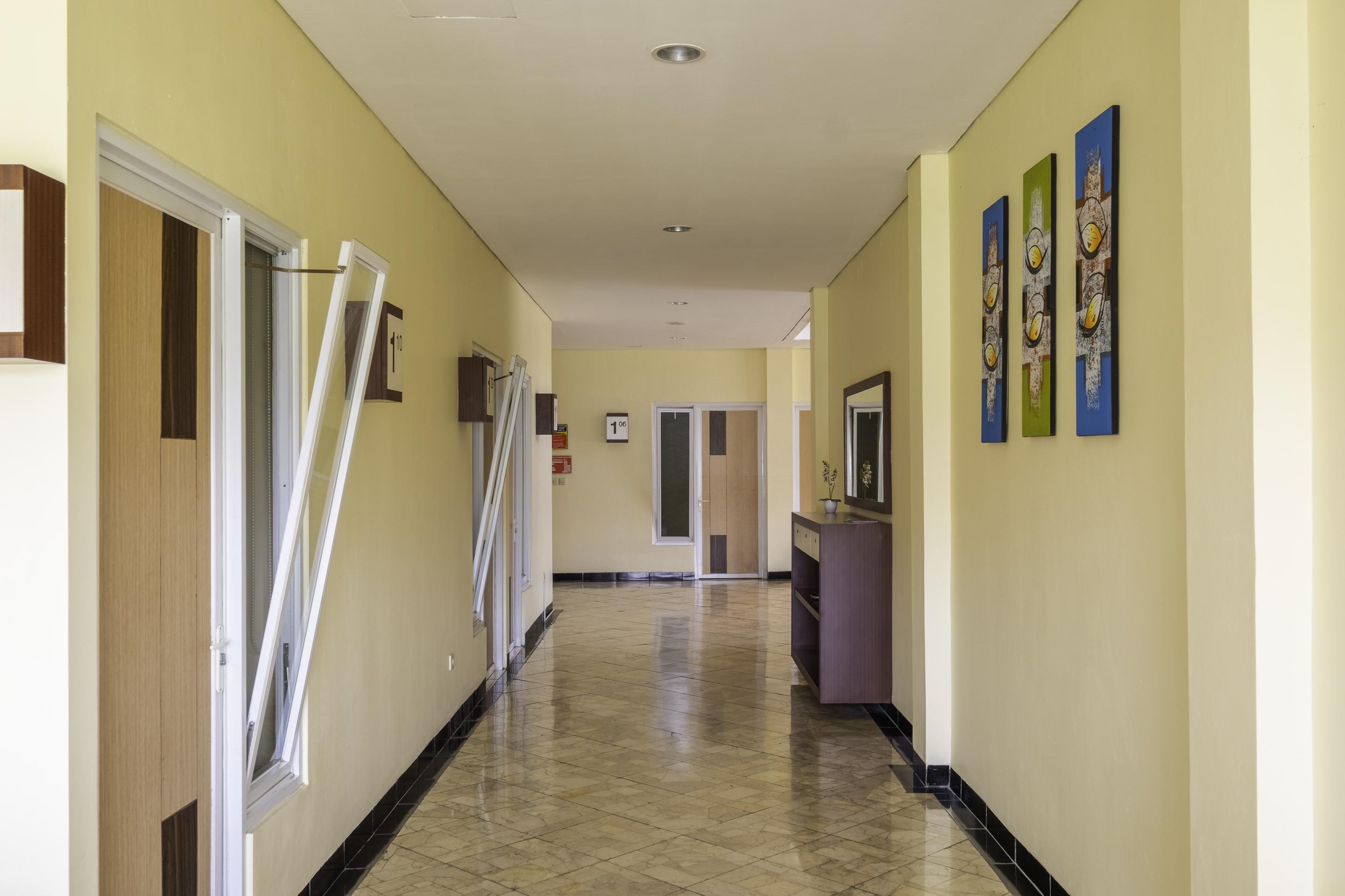 Oyo 2947 Cluster Harris Home Stay & Kos Cimindi Exterior foto
